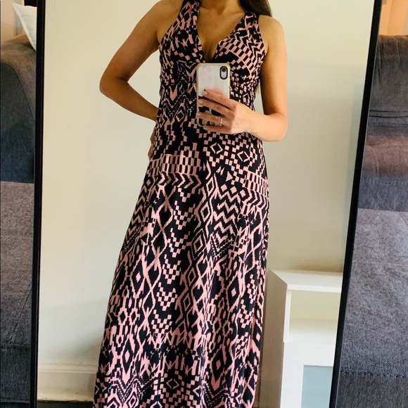 Geometric Print Pink and Black Maxi Dress - Picture 3 of 7